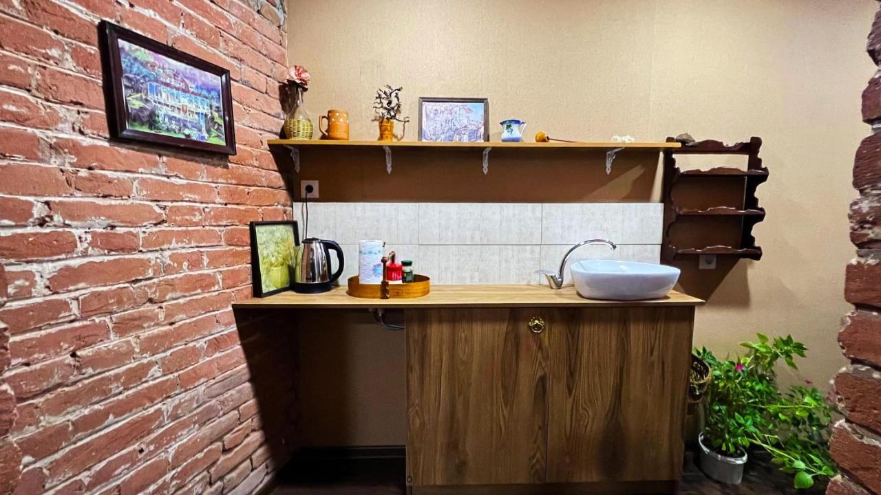 Hostel Pirosmani Τυφλίδα Εξωτερικό φωτογραφία