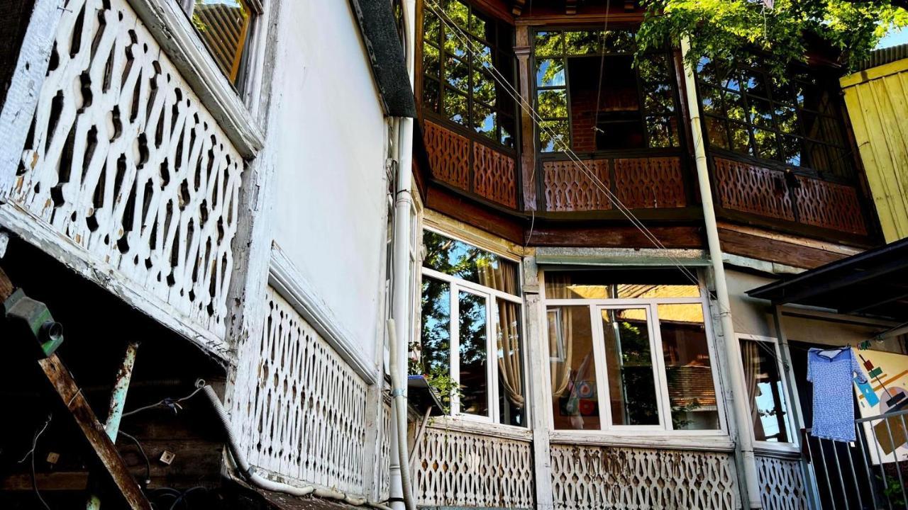 Hostel Pirosmani Τυφλίδα Εξωτερικό φωτογραφία